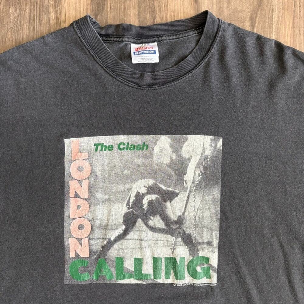Vintage The Clash T-Shirt Men's Size XL 2002 London Calling Combat Rock Faded